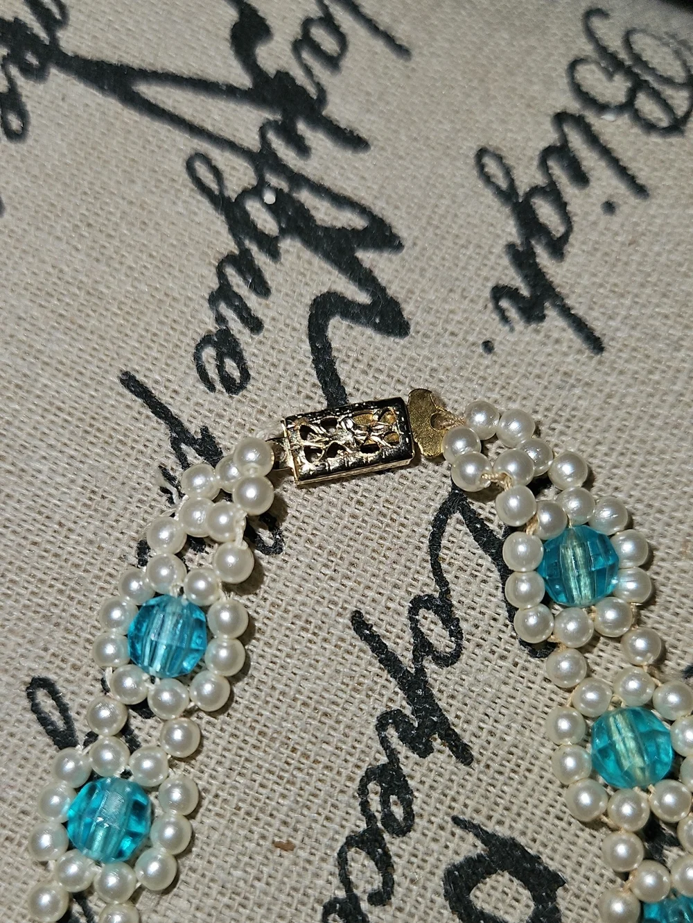 Turquoise and White Beaded Necklace – Elegant Pearl Accent